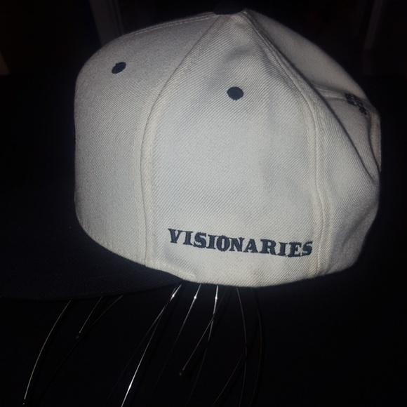 Hat - Picture 5 of 5